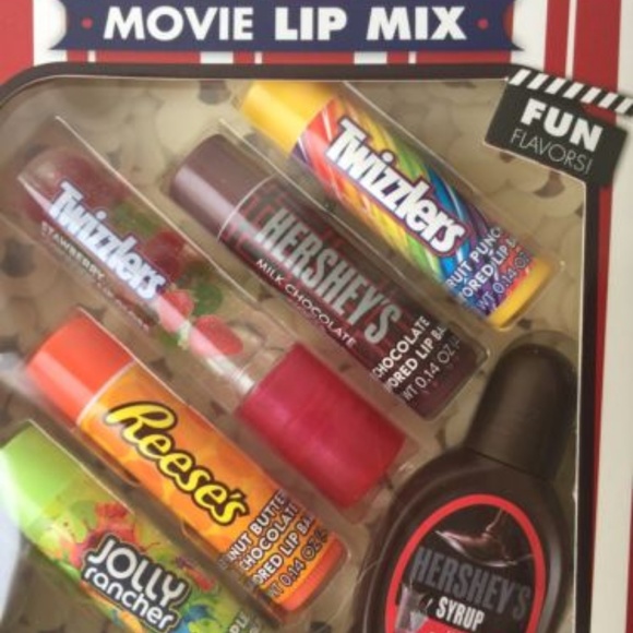 New Pepsi & Hershey's Lip Balm Lip Gloss sets - Picture 2 of 3